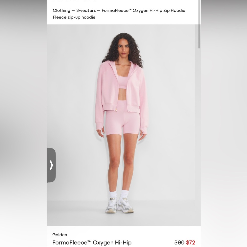 Aritzia BNWT formafleece oxygen zip hoodie